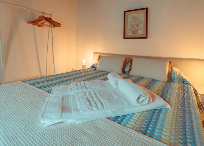 Charming House - House & 別荘 Biscoitos