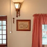 Casa de Férias Charming House - House &